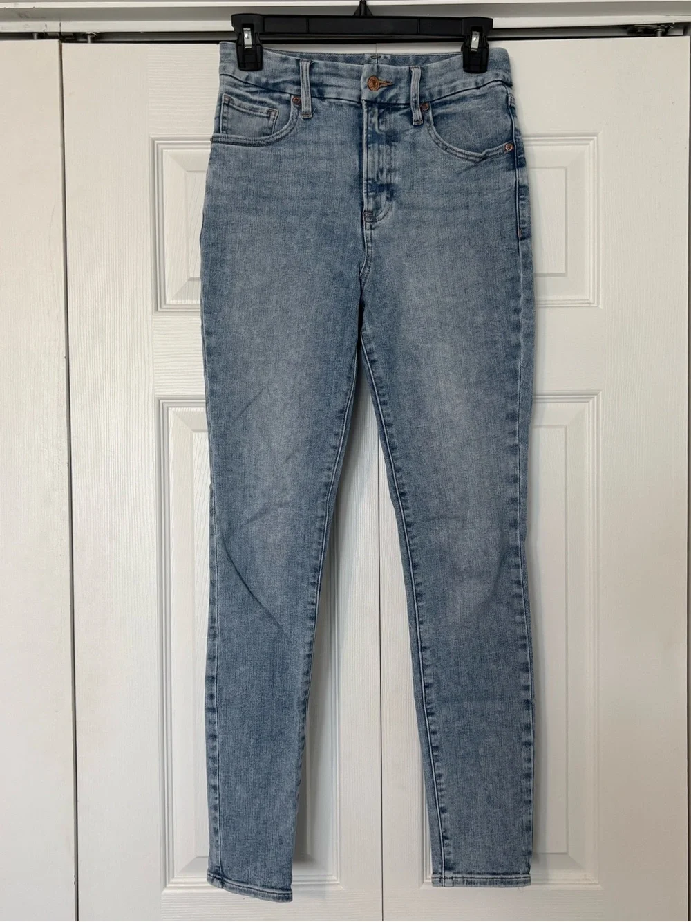 Express Skinny High Rise Ultra Hyper Stretch Jeans - Picture 2 of 5